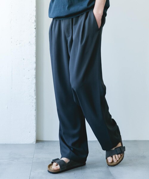 URBAN RESEARCH DOORS(アーバンリサーチドアーズ)の「トロピカルライク イージーパンツ(その他パンツ・メンズ・BLACK/BLUEGRAY/CHARCOAL・M/L)」の3枚目の写真