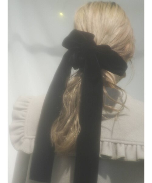 merry jenny（メリージェニー）の「BIGリボンベロアシュシュ（シュシュ・レディース・ブラック/グリーン/ダークブラウン・F）」の2枚目の写真