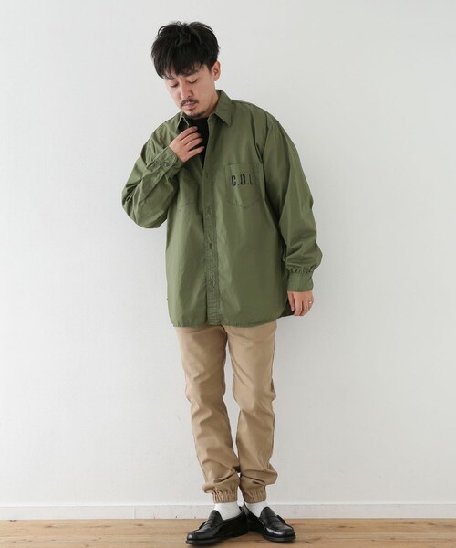 URBAN RESEARCH Sonny Label（アーバンリサーチサニーレーベル）の「CAL O LINE　UTILITY SHIRTS（ミリタリージャケット・メンズ・KHAKI/OLIVE DRAB・M/L）」の13枚目の写真