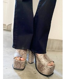 GYDA | Pythonアンクルベルトチャンキーサンダル(サンダル)