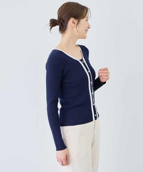 Jayro（ジャイロ）の「配色Vネックリブニット（ニット/セーター・レディース・ホワイト系/ネイビー/ブルー系・M）」の18枚目の写真