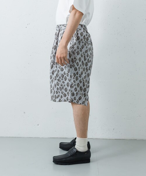 URBAN RESEARCH（アーバンリサーチ）の「SEVEN BY SEVEN　TUCK EASY SHORT PANTS（その他パンツ・メンズ・020 GRAY・M/L）」の5枚目の写真