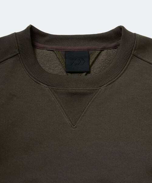 URBAN RESEARCH（アーバンリサーチ）の「DAIWA PIER39　TECH SWEAT CREW FREEDOM SLEEVE（スウェット・メンズ・BLACK/PURPLE/BROWNKHAKI/H GRAY・S/M/L/XL）」の19枚目の写真