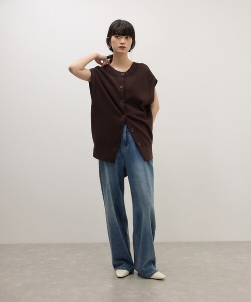 ADAM ET ROPE'(アダムエロペ)の「【一部WEB限定カラー】キトゥンヒールブーティ(ブーツ・レディース・ブラック/オフホワイト/ベージュ系・23.0/23.5/24.0/24.5)」の21枚目の写真