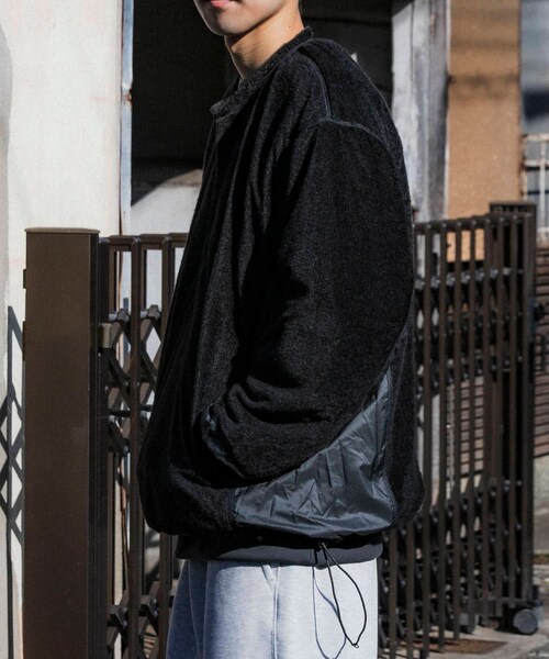 URBAN RESEARCH(アーバンリサーチ)の「『別注』BROOXON×URBS U.P.S. AIRLITE WARM SWEAT SHIRTS(スウェット・メンズ・BLACK・M/L/XL)」の5枚目の写真