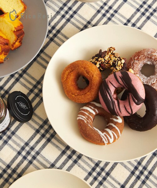 URBAN RESEARCH DOORS(アーバンリサーチドアーズ)の「DOORS LIVING PRODUCTS tsugi プレート240(キッチンツール・メンズ・ベージュ/グレー・-)」の2枚目の写真