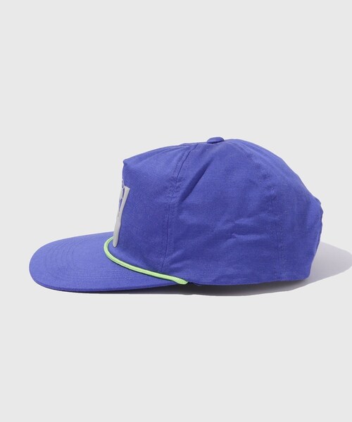 ADAM ET ROPE'（アダムエロペ）の「【YESEYESEE/イエスアイシー】Soccoer Team Trucker（キャップ・メンズ・ブラック/ホワイト/ブルー・F）」の6枚目の写真