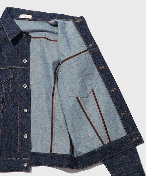 ADAM ET ROPE'(アダムエロペ)の「【Cale/カル】cotton silk denim Trucker(デニムジャケット・メンズ・ネイビー・2/3)」の11枚目の写真