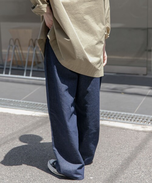 URBAN RESEARCH DOORS(アーバンリサーチドアーズ)の「FORK&SPOON JFデニムベルトセットルーズパンツ(デニムパンツ・レディース・ONEWASH/BLUE・1/2)」の21枚目の写真