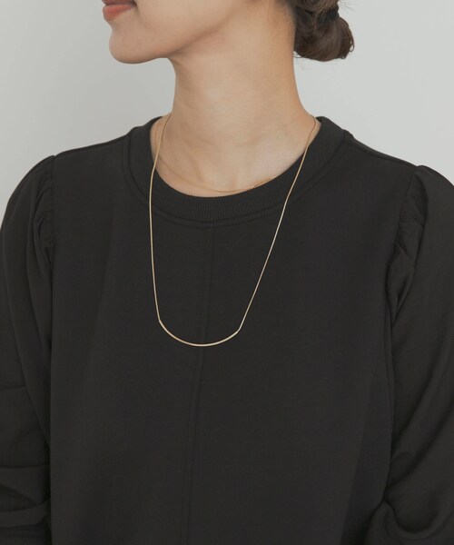 URBAN RESEARCH DOORS（アーバンリサーチドアーズ）の「カーブスライドネックレス（ネックレス・レディース・GOLD/SILVER・one）」の3枚目の写真