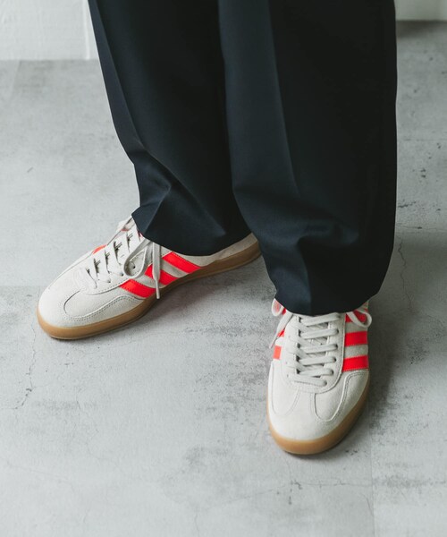 URBAN RESEARCH DOORS(アーバンリサーチドアーズ)の「adidas Exclusive GAZELLE INDOOR(スニーカー・メンズ・ワンダーアルミナ・26/26.5/27/27.5/28/28.5/25.5)」の8枚目の写真