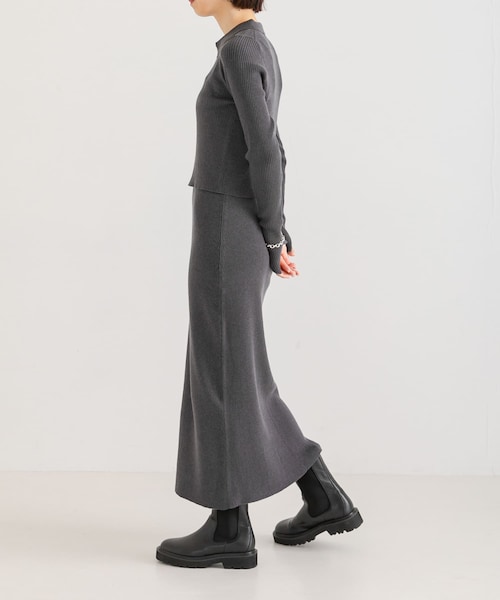 URBAN RESEARCH（アーバンリサーチ）の「シャツカラーリブニットカーディガン（カーディガン/ボレロ・レディース・MOSS GREEN/CHARCOAL/OFF・FREE）」の17枚目の写真