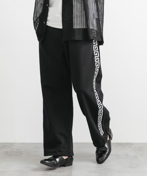 URBAN RESEARCH(アーバンリサーチ)の「551蓬莱×UR SWEAT PANTS(スウェットパンツ・メンズ・OFF/TOP GRAY/BLACK・M/L)」の2枚目の写真