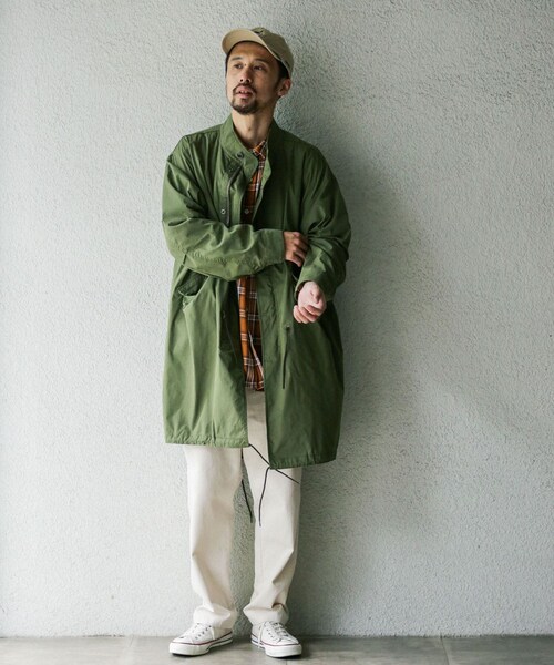 URBAN RESEARCH Sonny Label（アーバンリサーチサニーレーベル）の「『別注』ARMY TWILL×Sonny Label　Fish Tail Coat（モッズコート・メンズ・L.GRAY/KHAKI・M/L/XL）」の18枚目の写真
