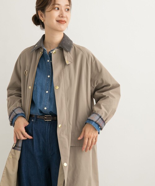URBAN RESEARCH DOORS（アーバンリサーチドアーズ）の「『別注』Barbour / DOORS　SPEYLONG（ステンカラーコート・レディース・beige/grey・S/M）」の22枚目の写真