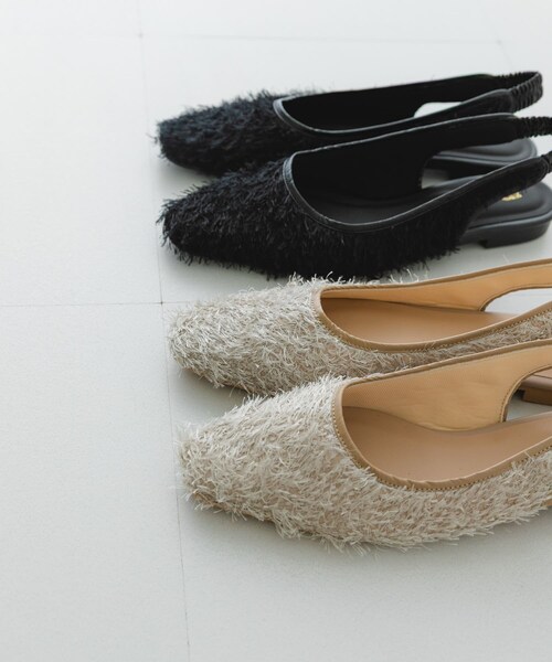 RODE SKO（ロデスコ）の「『MADE IN JAPAN』ヘアリーバックストラップミュール（その他シューズ・レディース・BLACK/BEIGE・36/37/38）」の4枚目の写真