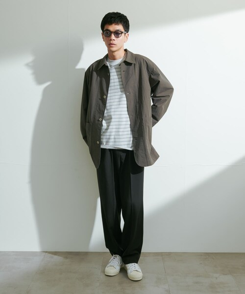 URBAN RESEARCH DOORS(アーバンリサーチドアーズ)の「『UR TECH』完声2タックワイドトラウザー(その他パンツ・メンズ・GREIGE/CHARCOAL/BLACK・S/M/L)」の11枚目の写真