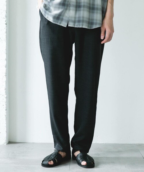 URBAN RESEARCH DOORS(アーバンリサーチドアーズ)の「『別注』Lee×DOORS FLEEASY NARROW(その他パンツ・メンズ・エクリュ/スミクロ/ブラウン/ブルー・Free)」の16枚目の写真