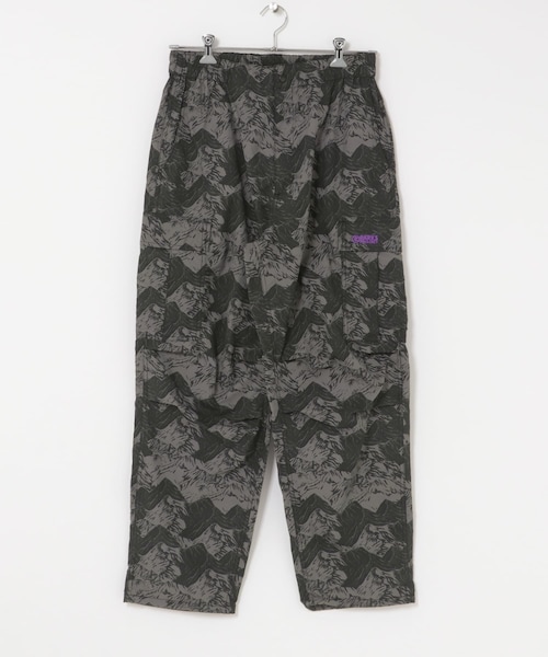 THE GOODLAND MARKET(ザグッドランドマーケット)の「PARKS PROJECT ALASKA CargoPant(その他パンツ・メンズ・BLACK・M/L)」の1枚目の写真