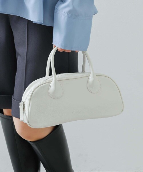 SENSE OF PLACE by URBAN RESEARCH(センスオブプレイスバイアーバンリサーチ)の「ラウンドスクエアボストンバッグ(ボストンバッグ・レディース・IVORY/BLACK/RED・one)」の9枚目の写真