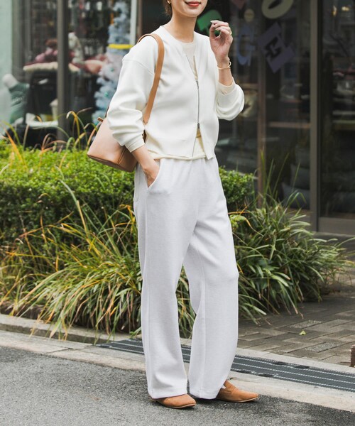 URBAN RESEARCH DOORS（アーバンリサーチドアーズ）の「『仁村紗和さん着用』『UR TECH Renew Knit』VネックZIPカーディガン（カーディガン/ボレロ・レディース・OFF/PINK/PISTACHIO/NAVY・Free）」の13枚目の写真