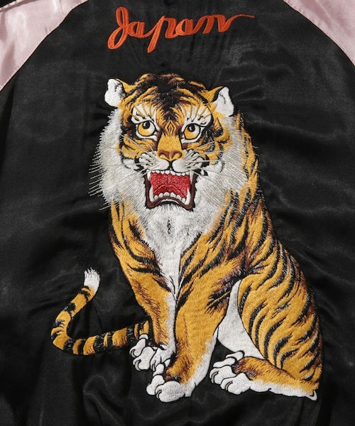 ADAM ET ROPE'（アダムエロペ）の「【DAIRIKU/ダイリク】Tiger&Hawk Big Sleeve Ska Jumper（スタジャン・メンズ・ネイビー/ピンク・L/M/S）」の13枚目の写真