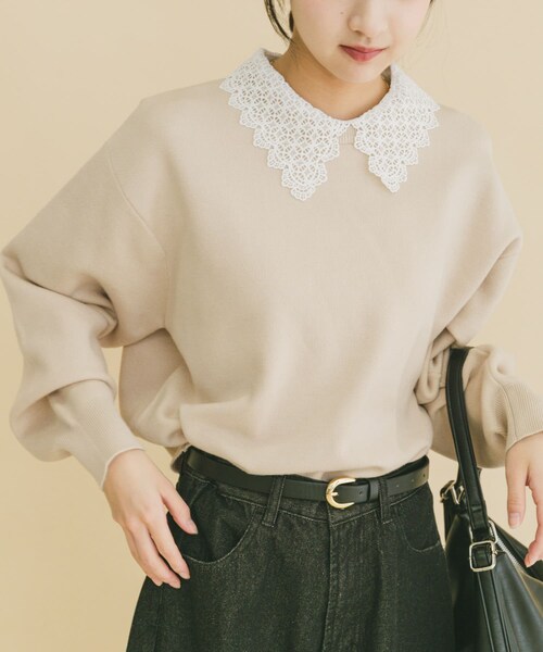 ITEMS URBANRESEARCH（アイテムズ アーバンリサーチ）の「衿レーススウェットライクニット（ニット/セーター・レディース・GRY/NVY/IVO・Free）」の8枚目の写真