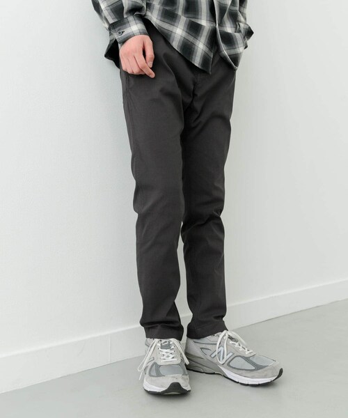 ITEMS URBANRESEARCH(アイテムズ アーバンリサーチ)の「『XLサイズあり』スーパーストレッチマルチポケットパンツ(その他パンツ・メンズ・NVY/BEG/GRY/BLK・M/L/XL)」の8枚目の写真