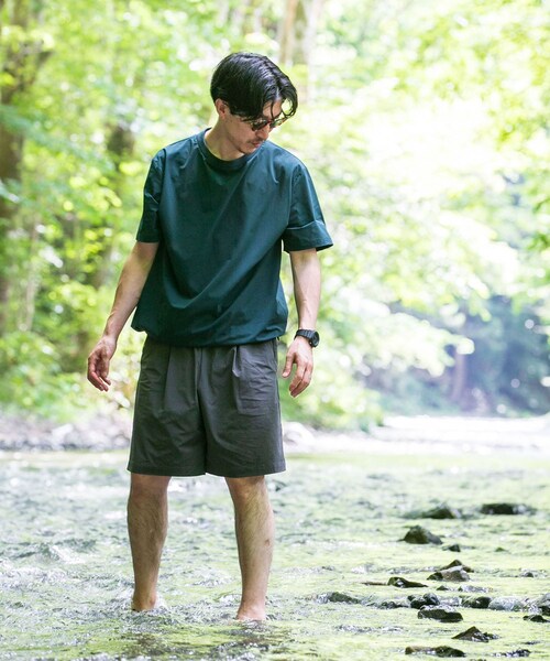 ITEMS URBANRESEARCH(アイテムズ アーバンリサーチ)の「シルキーナイロン 多機能 ショートパンツ(その他パンツ・メンズ・CHA/BLK/NVY・M/L)」の19枚目の写真