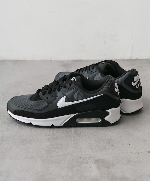 URBAN RESEARCH DOORS(アーバンリサーチドアーズ)の「NIKE エア マックス 90(スニーカー・メンズ・グレー/ホワイト/ブラック/ホワイト・26/26.5/27/27.5/28)」の4枚目の写真