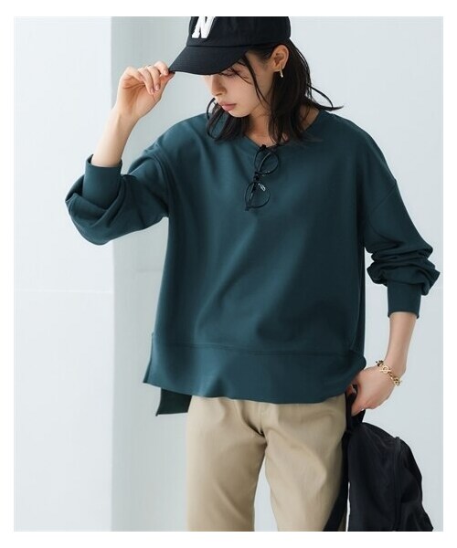 nissen（ニッセン）の「なめらかポンチ素材　サイドスリットプルオーバー（セットアップ可能）＜大きいサイズ有＞（Tシャツ/カットソー・レディース・黒/グレイッシュブルー/杢チャコールグレー/ディープグリーン/モカ/グレイッシュパープル/オフホワイト/グレージュ/パステルレモン・S/M/L/LL/3L/4L/5L/6L/8L/10L）」の6枚目の写真