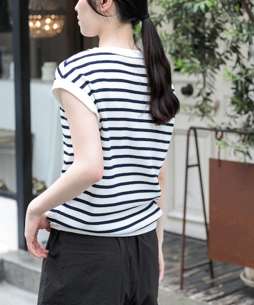 URBAN RESEARCH DOORS（アーバンリサーチドアーズ）の「FORK&SPOON　変形ワッフルノースリーブプルオーバー（Tシャツ/カットソー・レディース・IVORY/GRAY/OFFxNVY/CAMxIVO・1）」の4枚目の写真