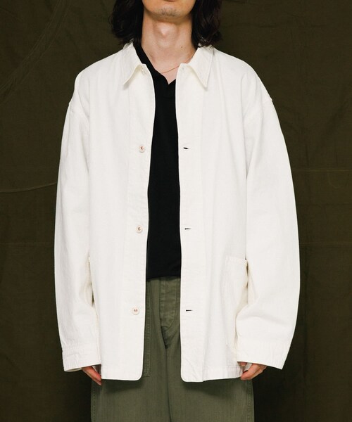 URBAN RESEARCH（アーバンリサーチ）の「HERILL　Nepdenim coveralljacket（カバーオール・メンズ・VT Worn/White・2/3）」の4枚目の写真