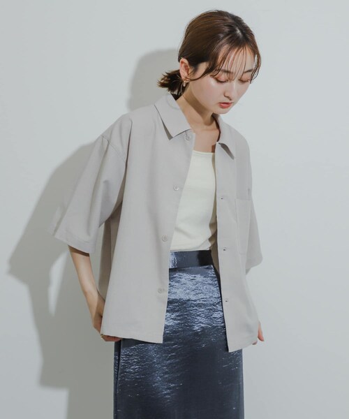SENSE OF PLACE by URBAN RESEARCH(センスオブプレイスバイアーバンリサーチ)の「『イージーケア/セットアップ対応/ユニセックス』リネンライクボクシーシャツ(5分袖)(シャツ/ブラウス・メンズ・L.BLUE/CHARCOAL/GREIGE/PURPLE・M/L)」の6枚目の写真