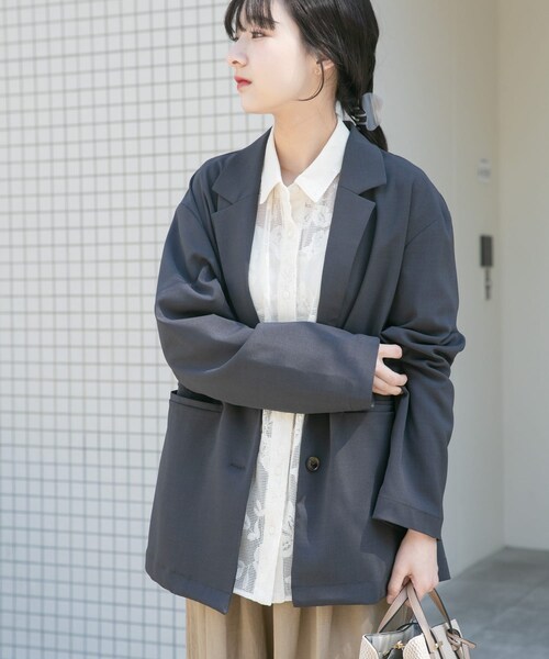 ITEMS URBANRESEARCH(アイテムズ アーバンリサーチ)の「ルーズテーラード強撚ジャケット(テーラードジャケット・レディース・KHK/Y.BEG/CHA・Free)」の7枚目の写真