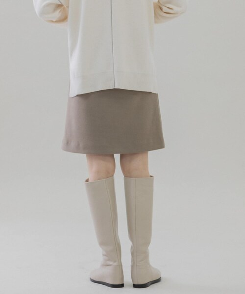 URBAN RESEARCH Sonny Label（アーバンリサーチサニーレーベル）の「メルトン風台形ミニスカート（スカート・レディース・ブラック/ベージュ・36/38）」の17枚目の写真