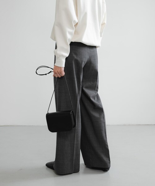 URBAN RESEARCH（アーバンリサーチ）の「ウールブレンドワイドストレートパンツ（その他パンツ・レディース・GRY STRIPE/BLACK・36/38/40）」の16枚目の写真