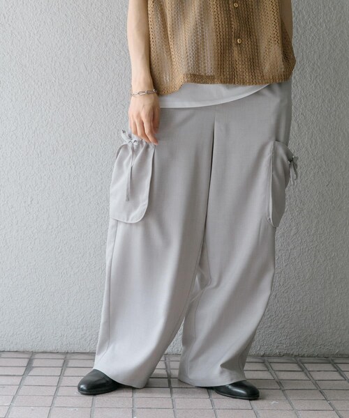 SENSE OF PLACE by URBAN RESEARCH(センスオブプレイスバイアーバンリサーチ)の「『セットアップ対応』 リネンライクサイドポケットワイドパンツ(その他パンツ・メンズ・GREIGE/BLUE・M/L)」の9枚目の写真