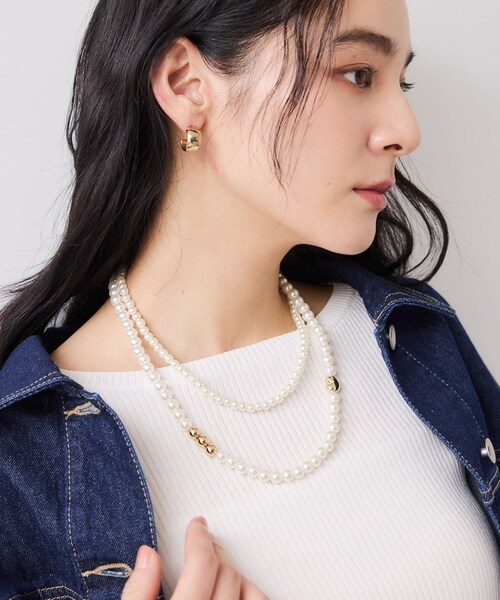 VIS(ビス)の「2WAYロングパールネックレス(ネックレス・レディース・ホワイト・F)」の2枚目の写真