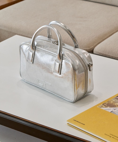 ADAM ET ROPE'（アダムエロペ）の「【サステナブル】ロゴスクエアボストンバッグ（ボストンバッグ・レディース・ブラック/ブラウン/シルバー・F）」の9枚目の写真