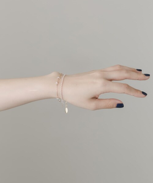 SMELLY（スメリー）の「パールストーン2セットブレスレット（ブレスレット・レディース・WH/GD・-）」の15枚目の写真