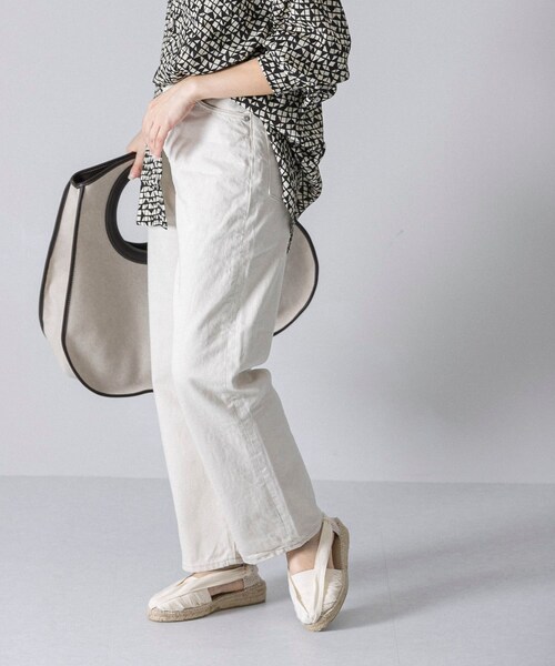 URBAN RESEARCH（アーバンリサーチ）の「KURO　OPTIMA DENIM（デニムパンツ・レディース・OFFWHITE・25/26/27）」の7枚目の写真