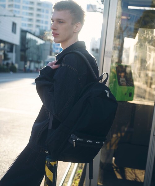 ADAM ET ROPE'（アダムエロペ）の「【LeSportsac for ADAM ET ROPE'】Exclusive Classic Everyday BP（バックパック/リュック・レディース・ブラック・F）」の4枚目の写真