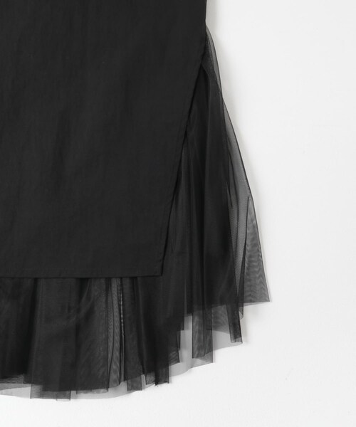 THE GOODLAND MARKET（ザグッドランドマーケット）の「『別注』MIDIUMISOLID×TGM　RE Nylon layered skirt（スカート・レディース・BEIGE/Y.GREEN/BLACK・FREE）」の6枚目の写真