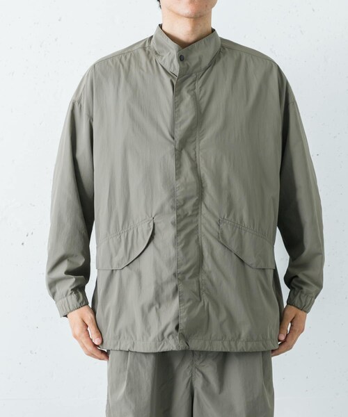 URBAN RESEARCH（アーバンリサーチ）の「NYLON SHORT MODS BLOUSON（テーラードジャケット・メンズ・BLACK/GREIGE・M/L）」の22枚目の写真