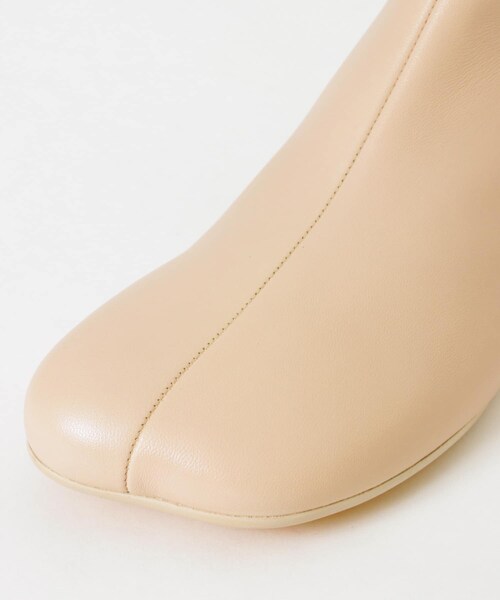 URBAN RESEARCH(アーバンリサーチ)の「MM6 P3628 ANKLE BOOT(ブーツ・レディース・T2084 Sand/T8013Black・36/37/38)」の13枚目の写真