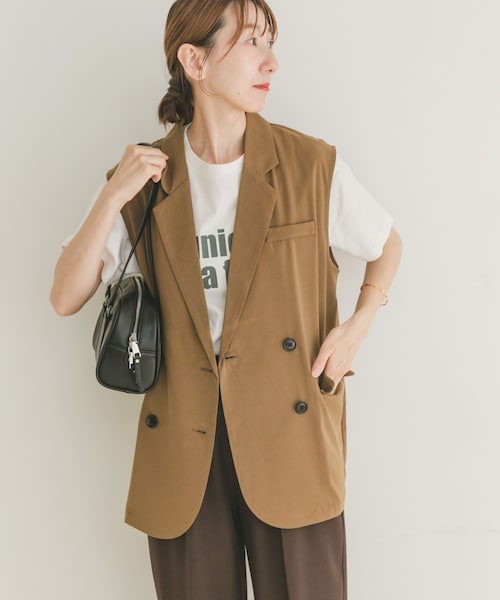 ITEMS URBANRESEARCH（アイテムズ アーバンリサーチ）の「ダブルブレストジレ（ベスト・レディース・CML/BLK・FREE）」の3枚目の写真