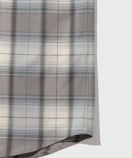 ADAM ET ROPE'(アダムエロペ)の「【AURALEE/オーラリー】SUPER LIGHT WOOL CHECK SHIRT(シャツ/ブラウス・メンズ・ダークブラウン/ブルー系・3/4/5)」の12枚目の写真
