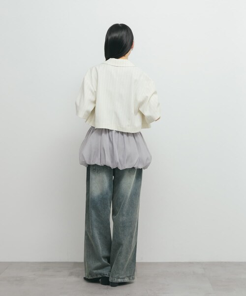 KBF（ケイビーエフ）の「ストライプショートジャケット（テーラードジャケット・レディース・IVORY/CHARCOAL・one）」の10枚目の写真