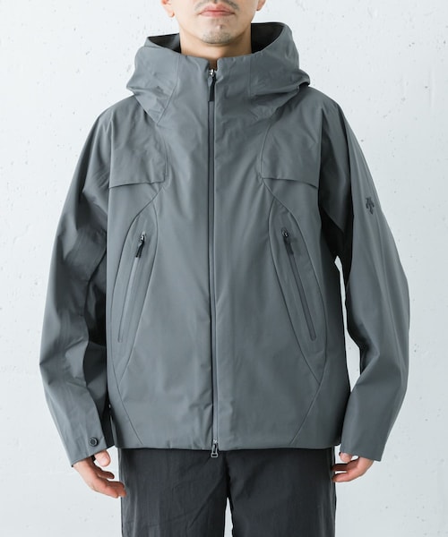 URBAN RESEARCH（アーバンリサーチ）の「Descente　D/V HARD SHELL JACKET（テーラードジャケット・メンズ・GY12/NV01・M/L/O）」の17枚目の写真